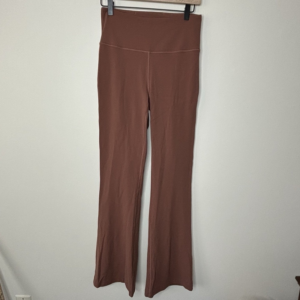 Lululemon Groove Super-High-Rise Flared Pant Nulu Size 8 Ancient Copper Athletic